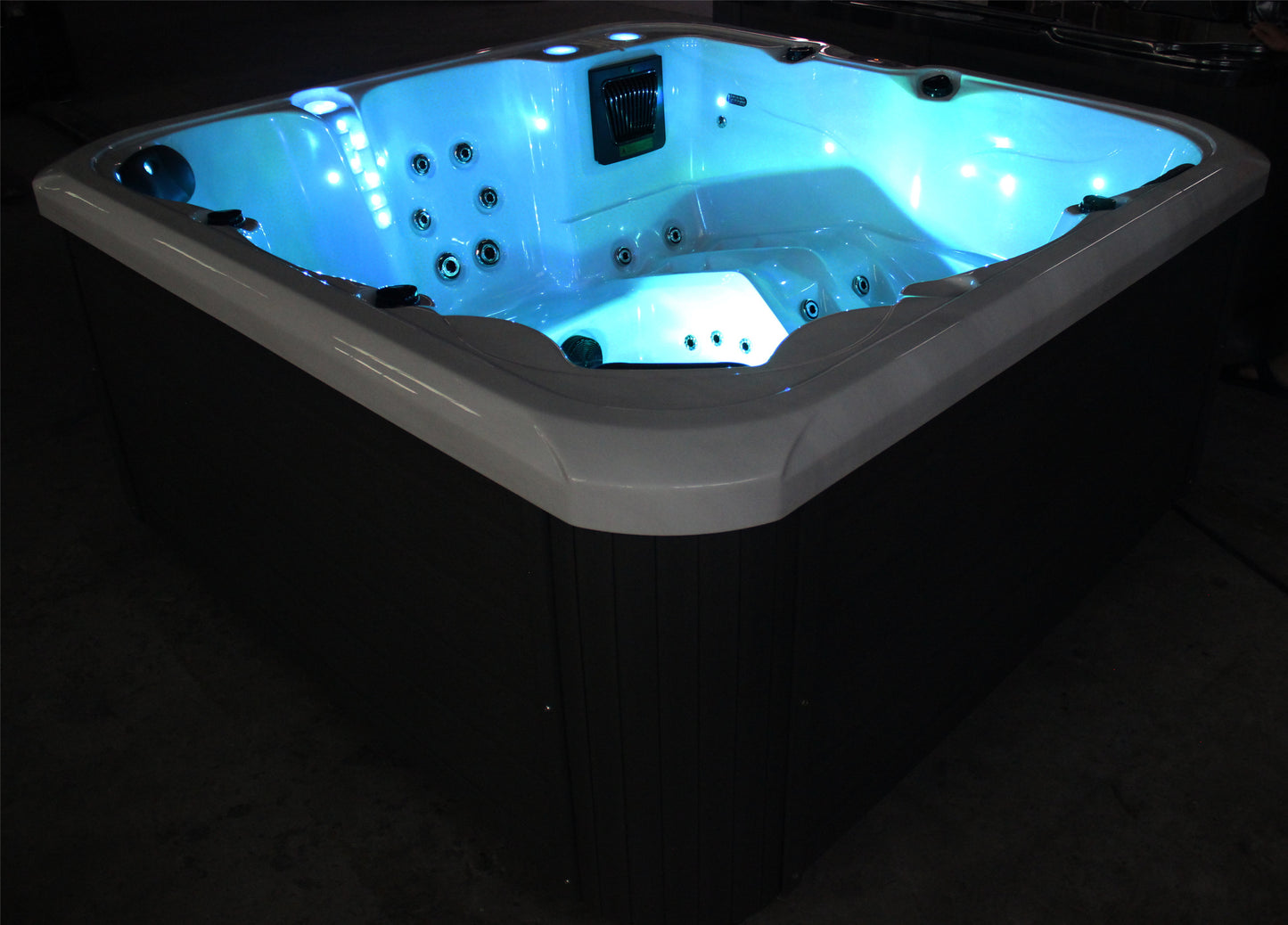Spa Hot Tub "APHRODITE"