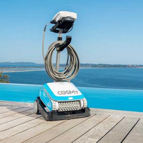 ROBOT ZA ČIŠĆENJE BAZENA "BWT COSMY 250"